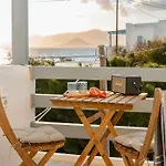 Yara 40m From The Jacuzzi & Rooftop