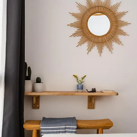 Yara 40m From The Jacuzzi & Rooftop Apartmán *